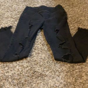 Old Navy Rockstar Sz 2 Mid-rise distressed